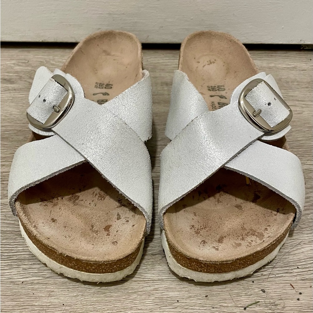 Birkenstock Big Buckle Siena sandal size 9-9.5 US (40 in Birkenstock sizing)